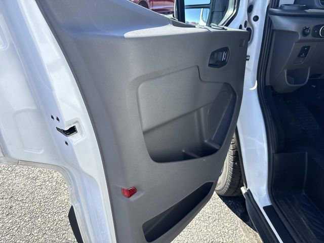 Used 2023 Ford Transit 350 XLT image 25