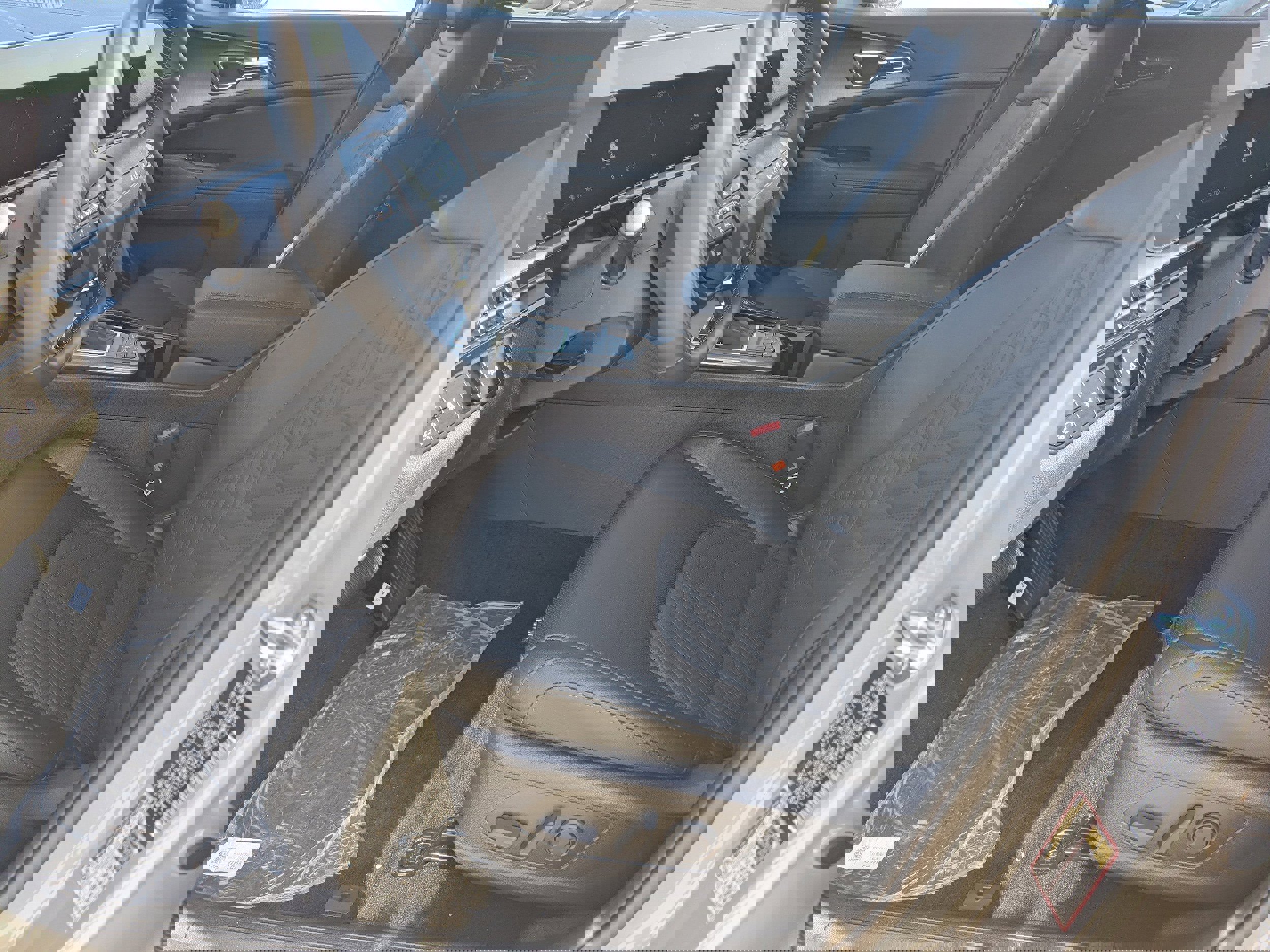 New 2026 Kia Sportage X-Line image 8