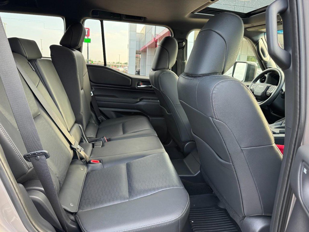 Used 2025 Toyota Land Cruiser w/ Premium Package AWD/4WD image 11