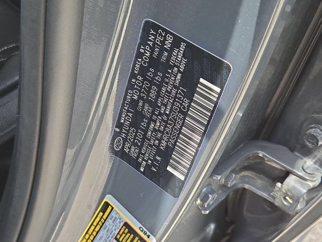 Used 2025 Hyundai Venue SEL FWD image 35