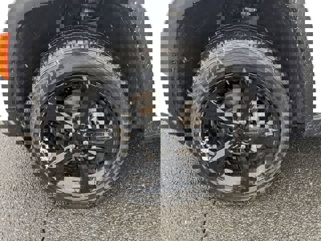 Certified 2023 Jeep Grand Cherokee Altitude image 30