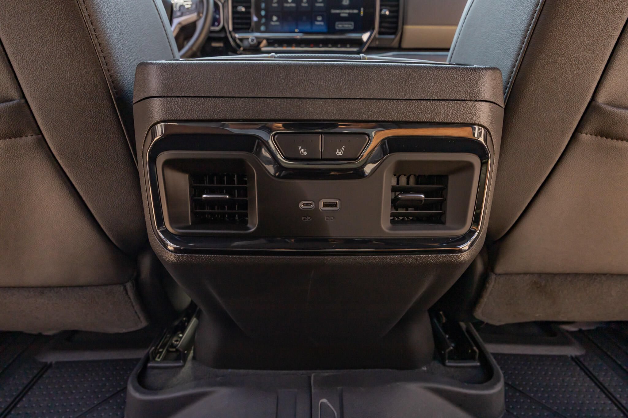 Used 2025 Chevrolet Silverado 1500 ZR2 w/ Technology Package AWD/4WD image 34
