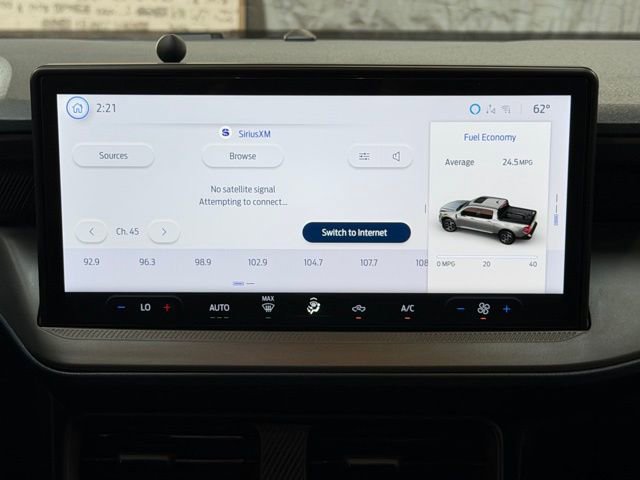 Used 2025 Ford Maverick XL w/ 4K Tow Package image 13