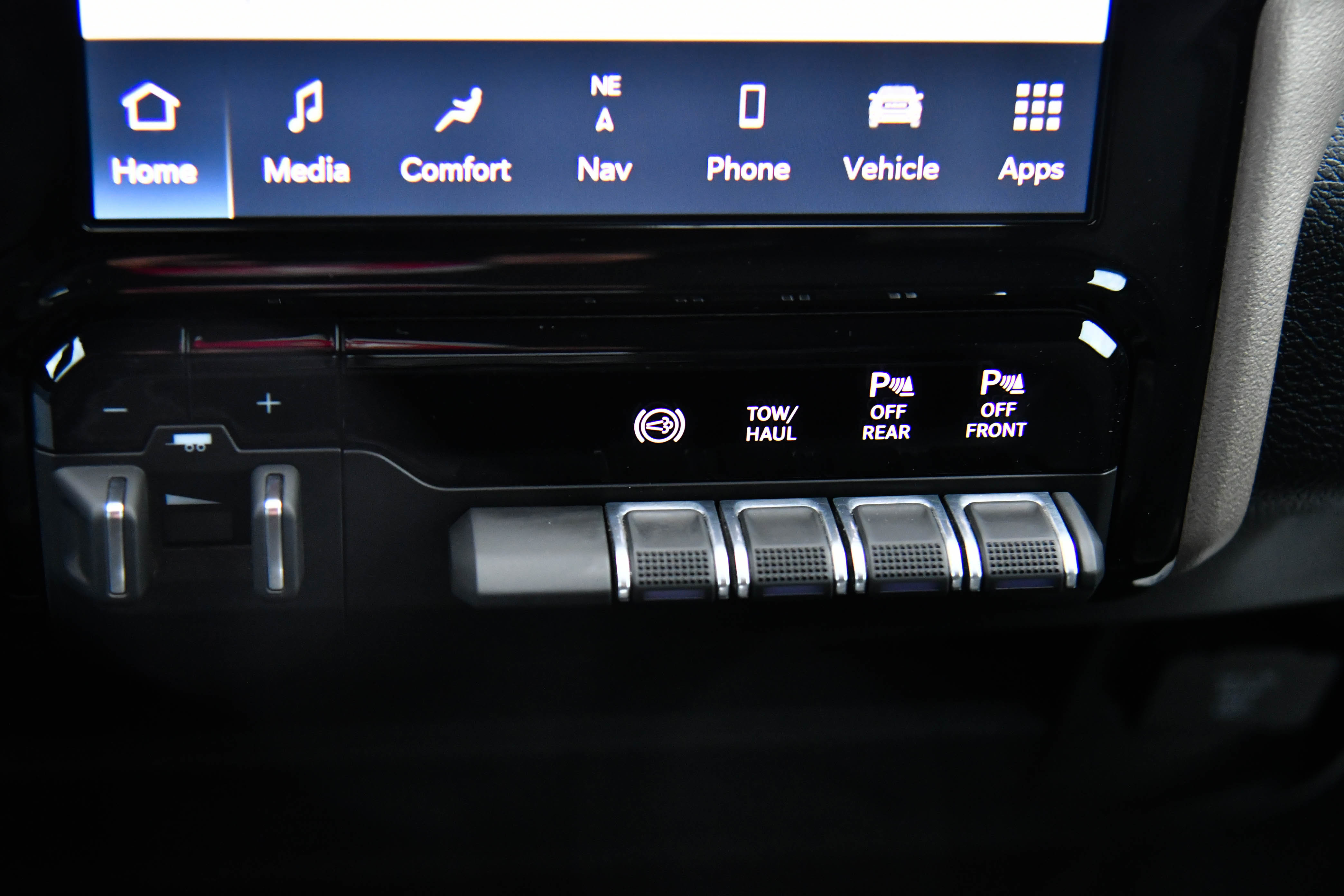 Used 2024 RAM 2500 Laramie image 31