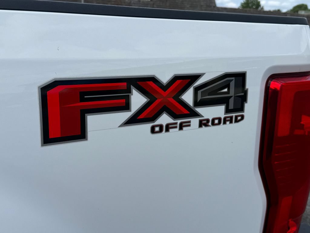 Used 2020 Ford F250 XL w/ Power Equipment Group AWD/4WD image 15