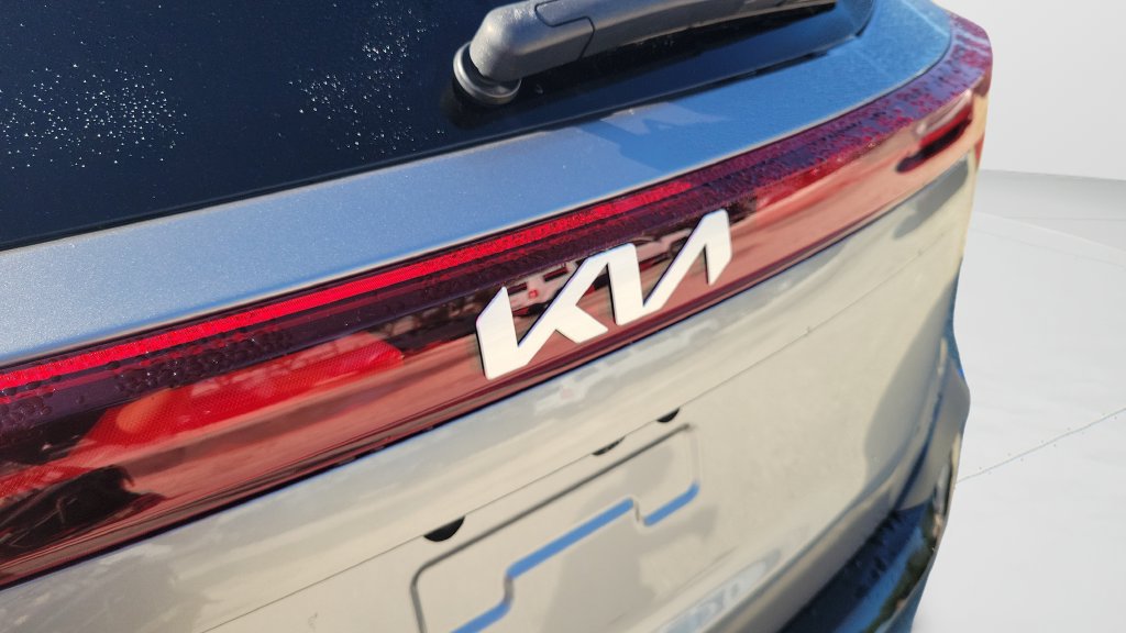 Used 2024 Kia Seltos S AWD/4WD image 8