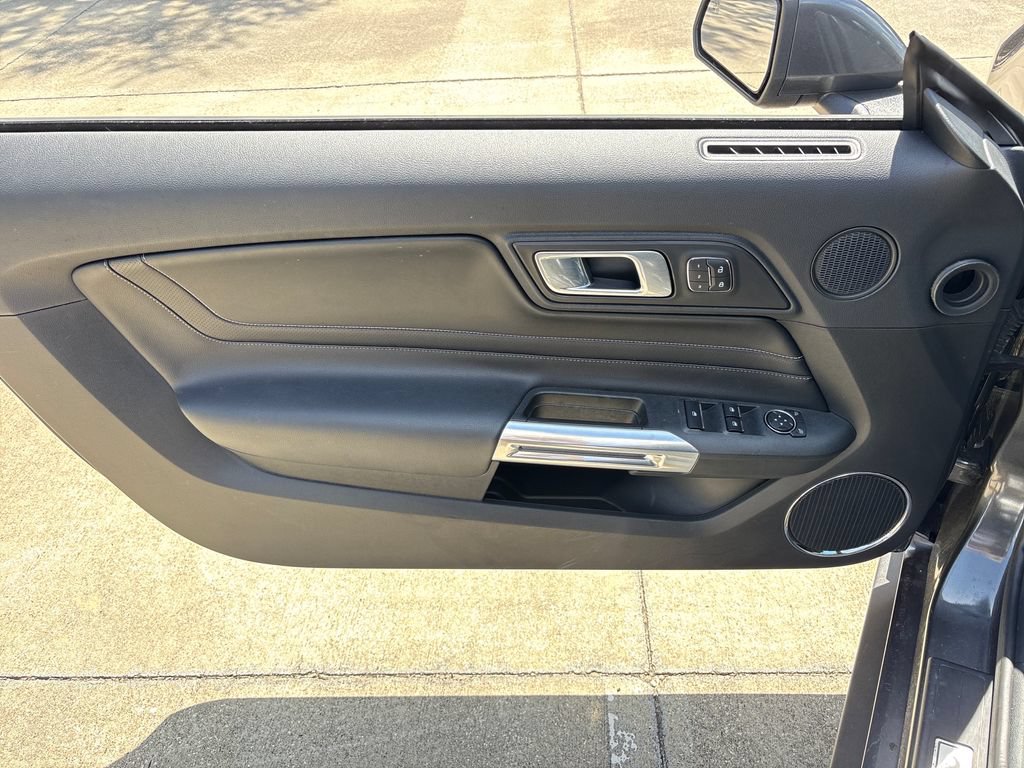 Used 2019 Ford Mustang Premium w/ Equipment Group 201A RWD image 15