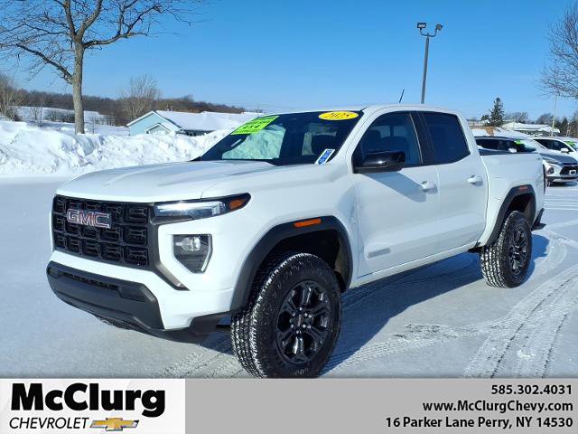 Used 2025 GMC Canyon Elevation video 1