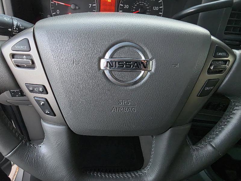 Used 2018 Nissan NV 3500 SL image 28