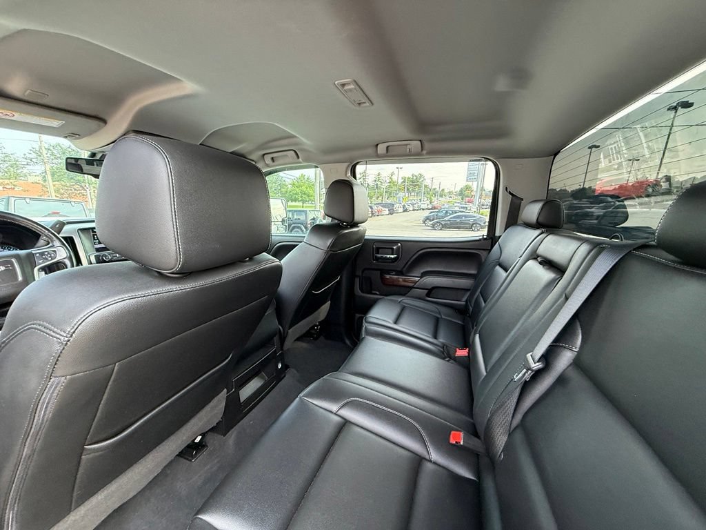 Used 2019 GMC Sierra 2500 SLT w/ Duramax Plus Package AWD/4WD image 24