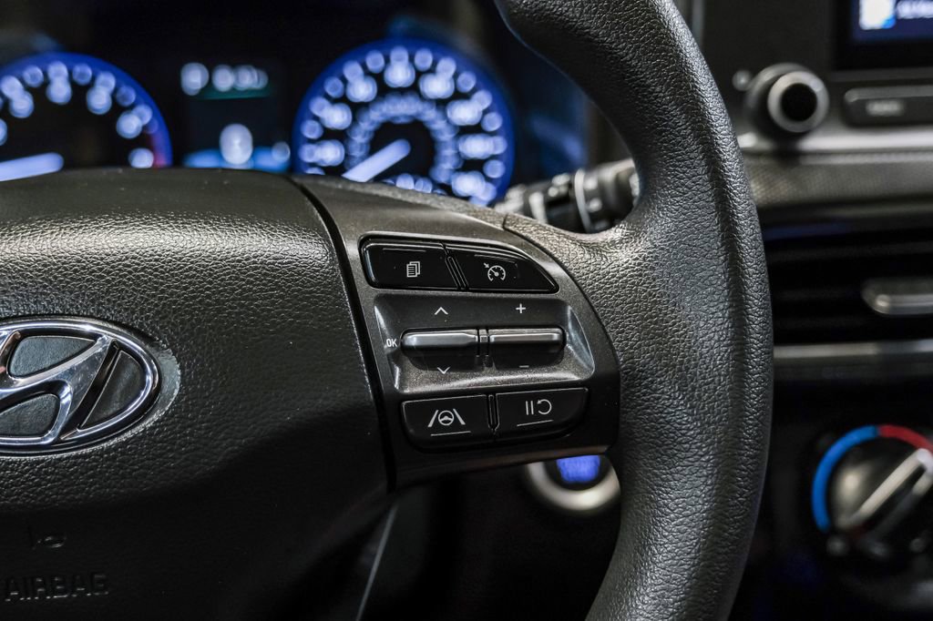 Used 2022 Hyundai Kona SEL FWD image 19