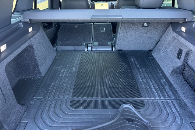 New 2026 Land Rover Range Rover SE AWD/4WD image 14