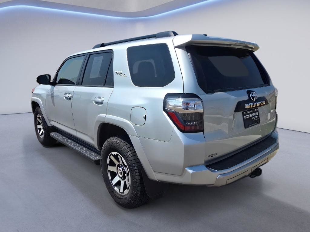 Used 2023 Toyota 4Runner TRD Off-Road Premium AWD/4WD image 3
