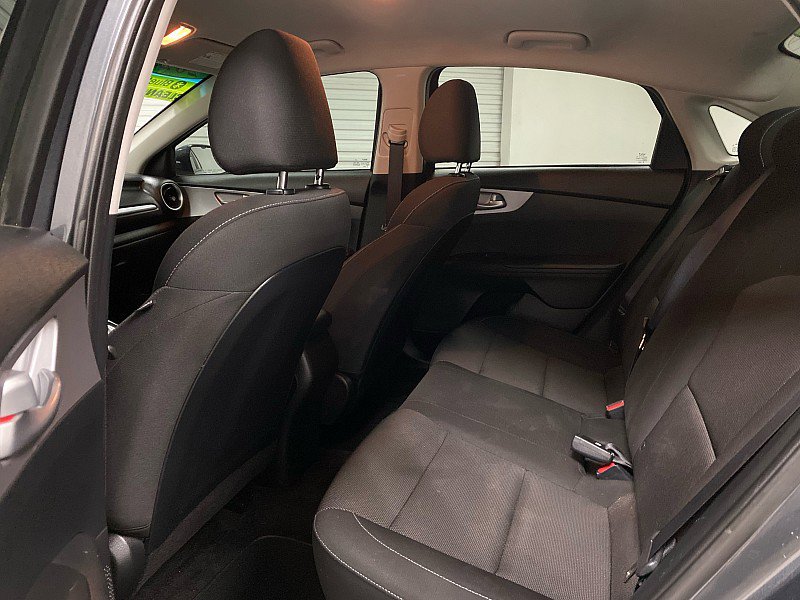 Used 2023 Kia Forte LX image 11