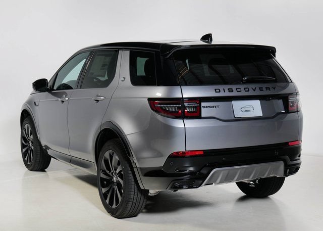 Certified 2025 Land Rover Discovery Sport Dynamic SE AWD/4WD image 21