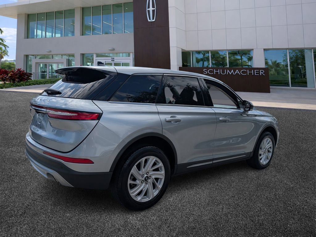 Used 2023 Lincoln Corsair FWD image 7