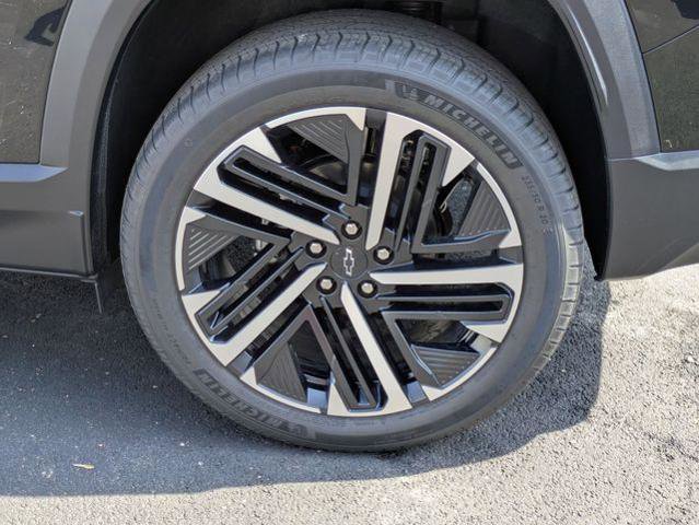 New 2026 Chevrolet Equinox RS w/ Convenience Package III AWD/4WD image 34