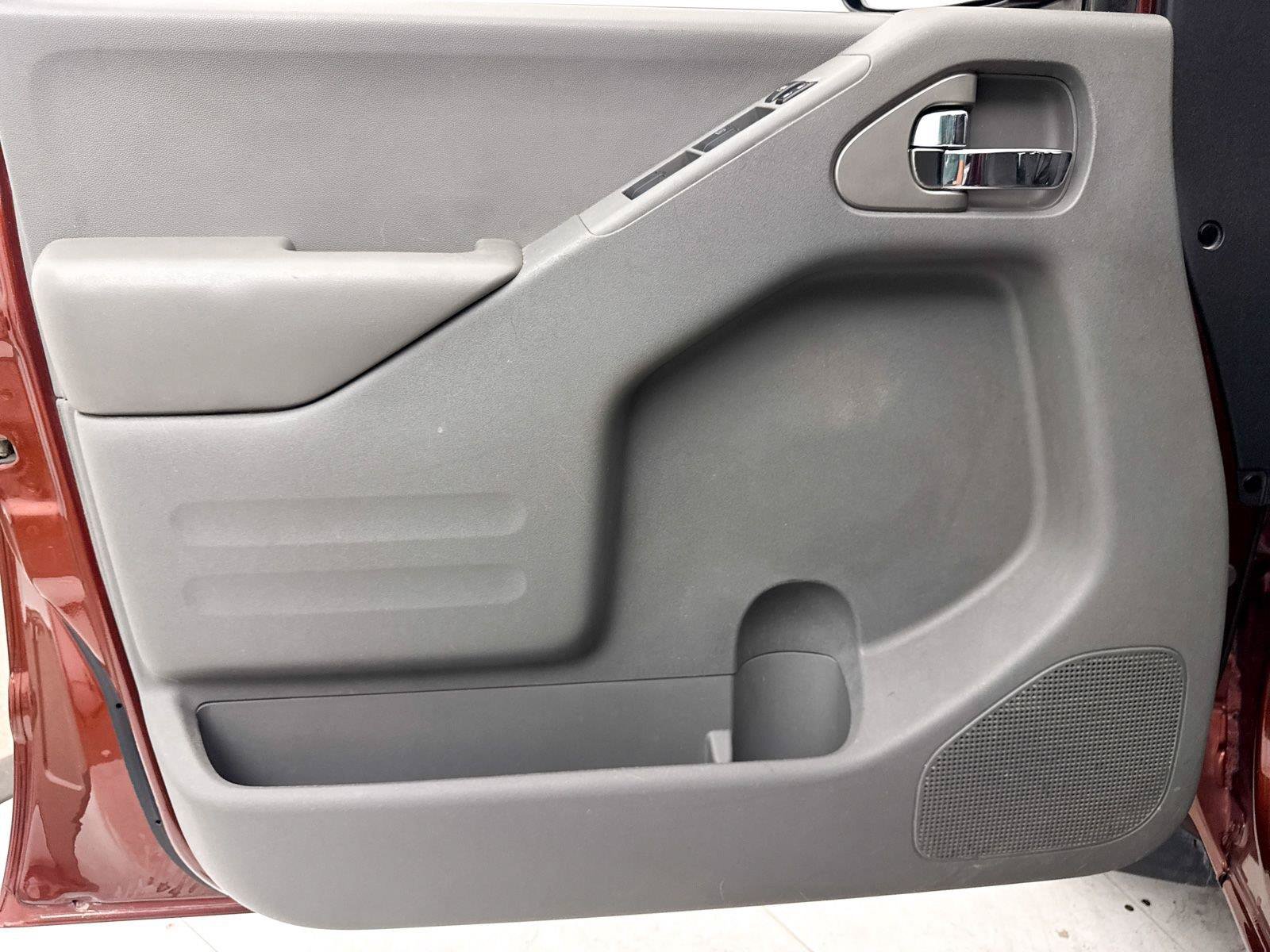 Used 2017 Nissan Frontier SV RWD image 20