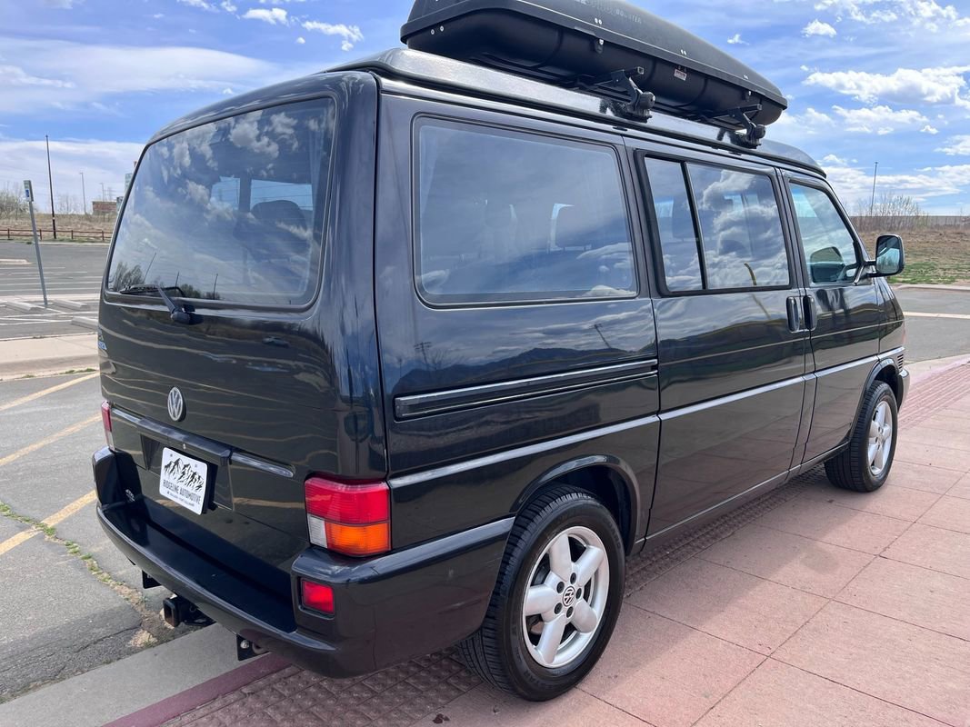 Used 2002 Volkswagen Eurovan MV image 4