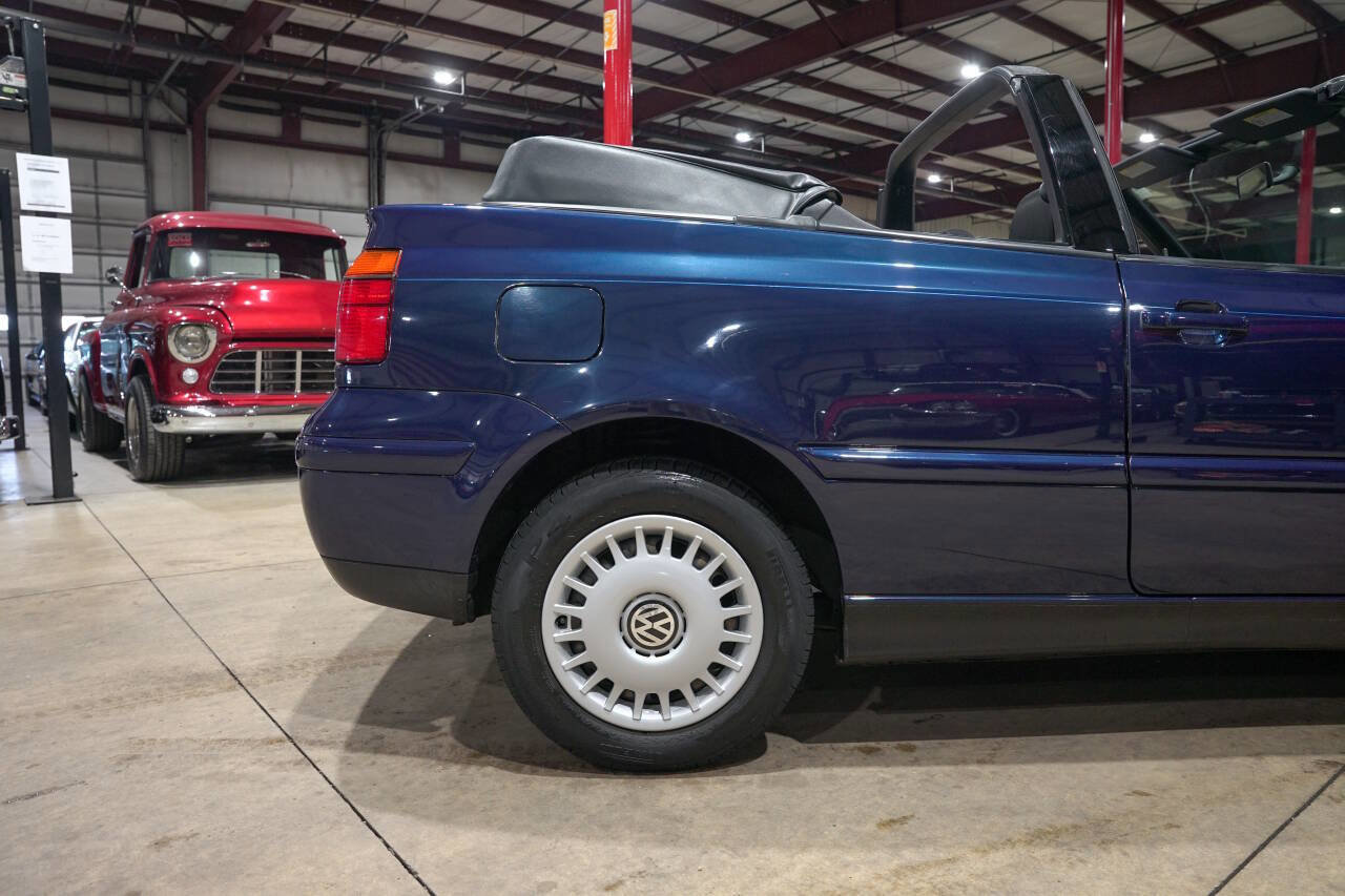 Used 2001 Volkswagen Cabrio GLS FWD image 9