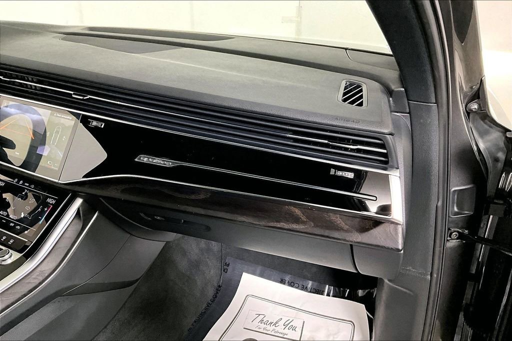 Used 2021 Audi Q7 3.0T Premium Plus w/ Premium Plus Package image 16