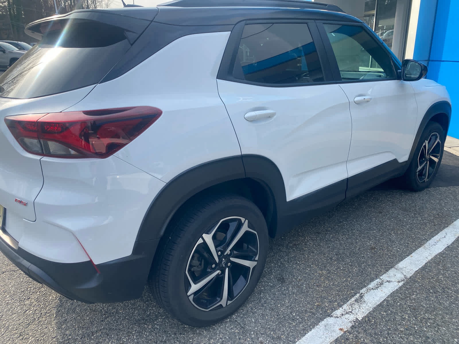 Used 2023 Chevrolet TrailBlazer RS w/ Sun and Liftgate Package image 6