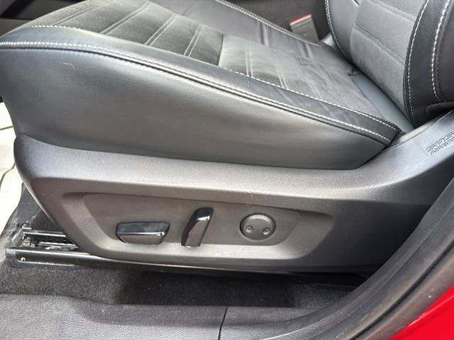 Used 2023 Mitsubishi Outlander SE Black Edition image 12