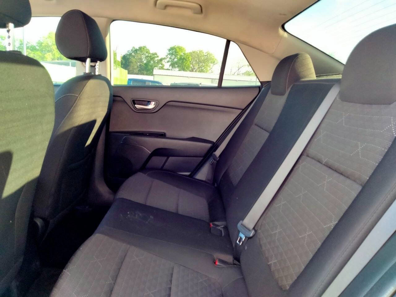 Used 2020 Kia Rio LX image 12