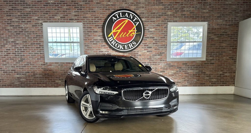 Used 2018 Volvo S90 T5 Momentum