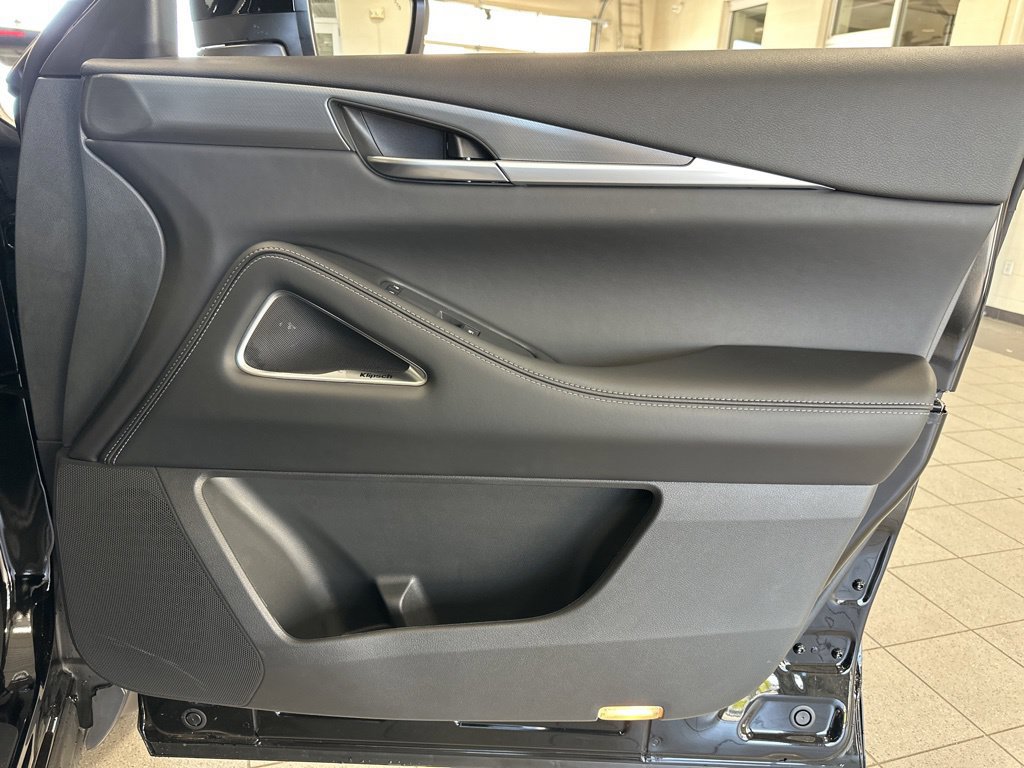 New 2027 INFINITI QX60 Luxe w/ Cargo Package AWD/4WD image 13