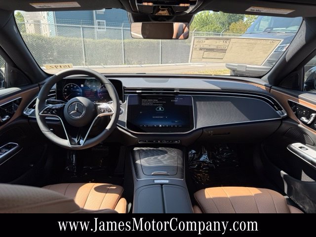 New 2027 Mercedes-Benz E 350 4MATIC Sedan image 17