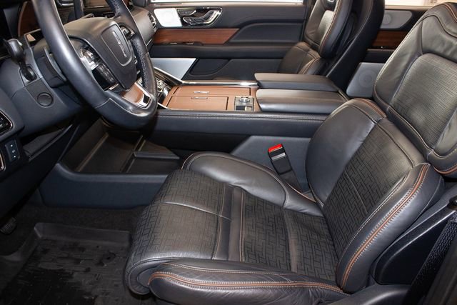 Used 2024 Lincoln Navigator Black Label image 23