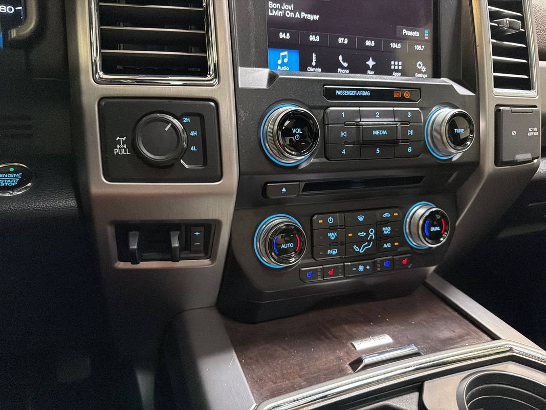 Used 2017 Ford F250 Platinum w/ Platinum Ultimate Package AWD/4WD image 21