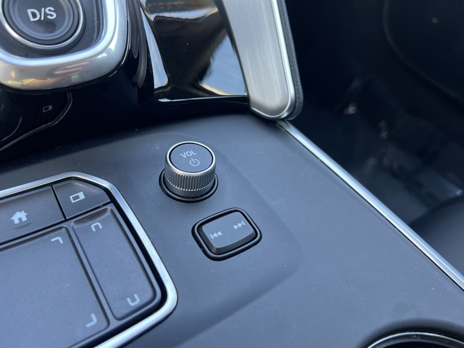 Certified 2023 Acura TLX FWD image 15
