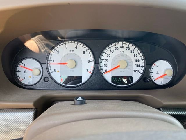 Used 2004 Chrysler Sebring GTC w/ Security Group FWD image 20
