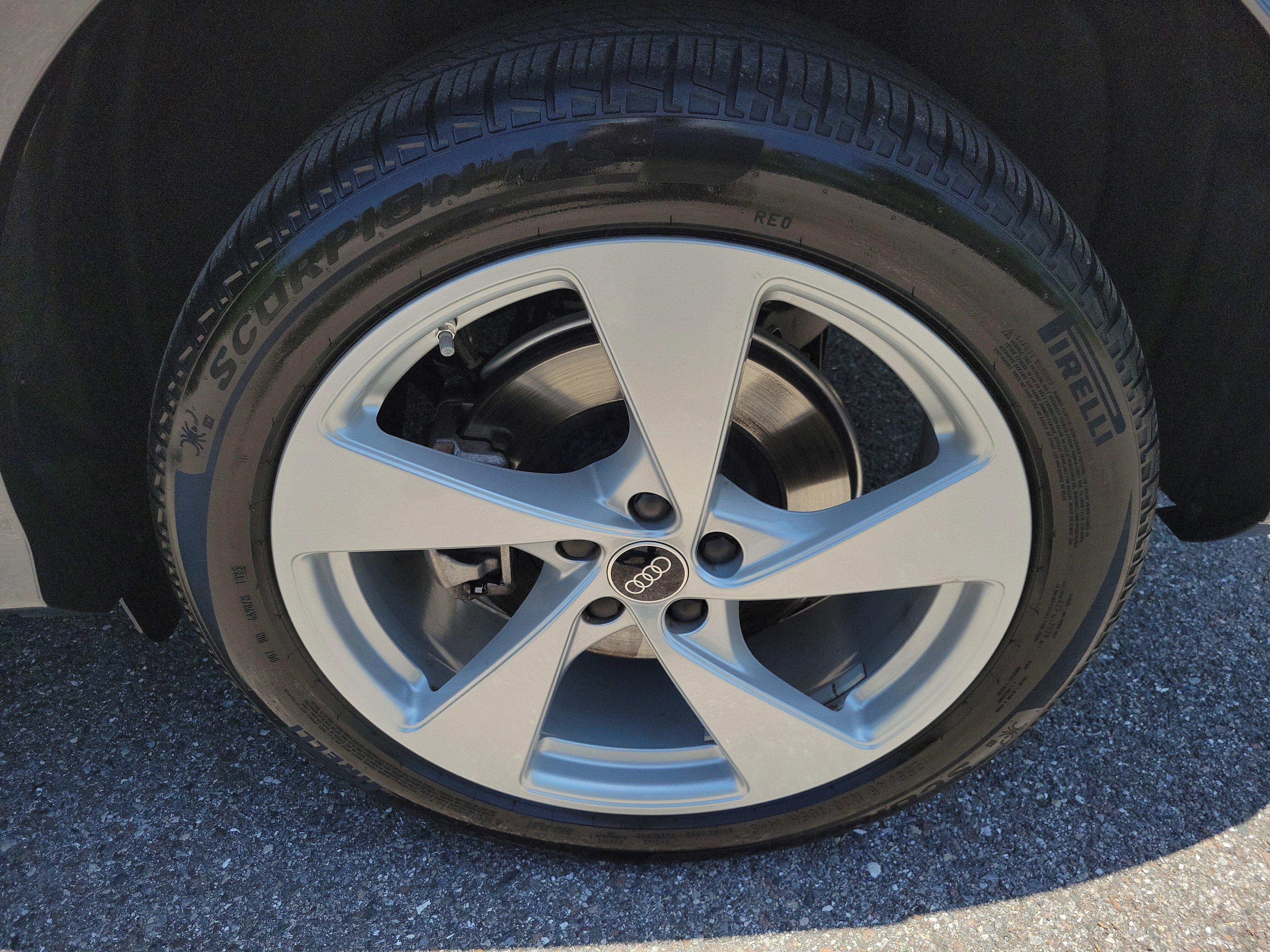 Used 2025 Audi Q5 Premium Plus w/ Premium Plus AWD/4WD image 36