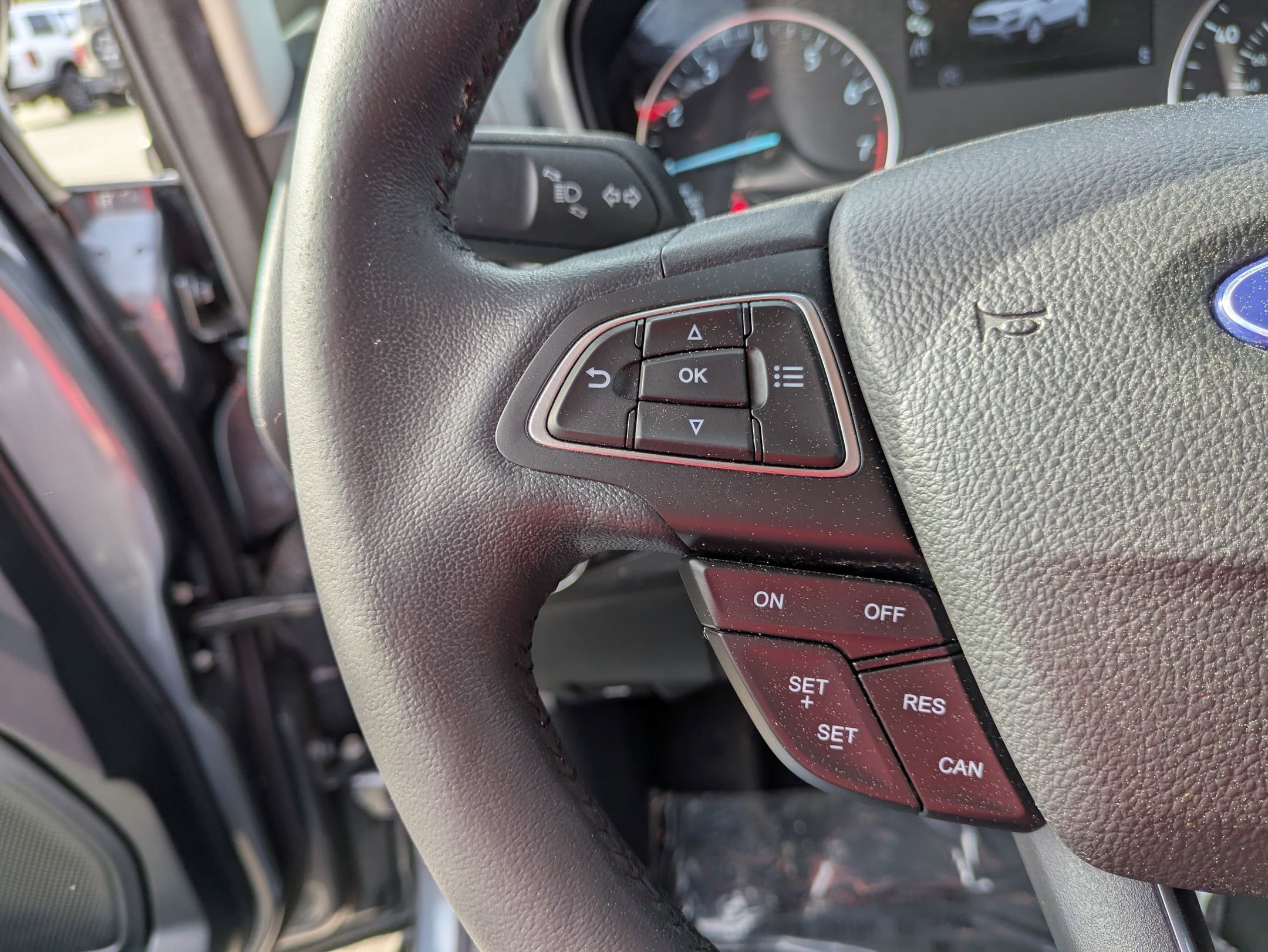 Used 2021 Ford EcoSport Titanium image 18