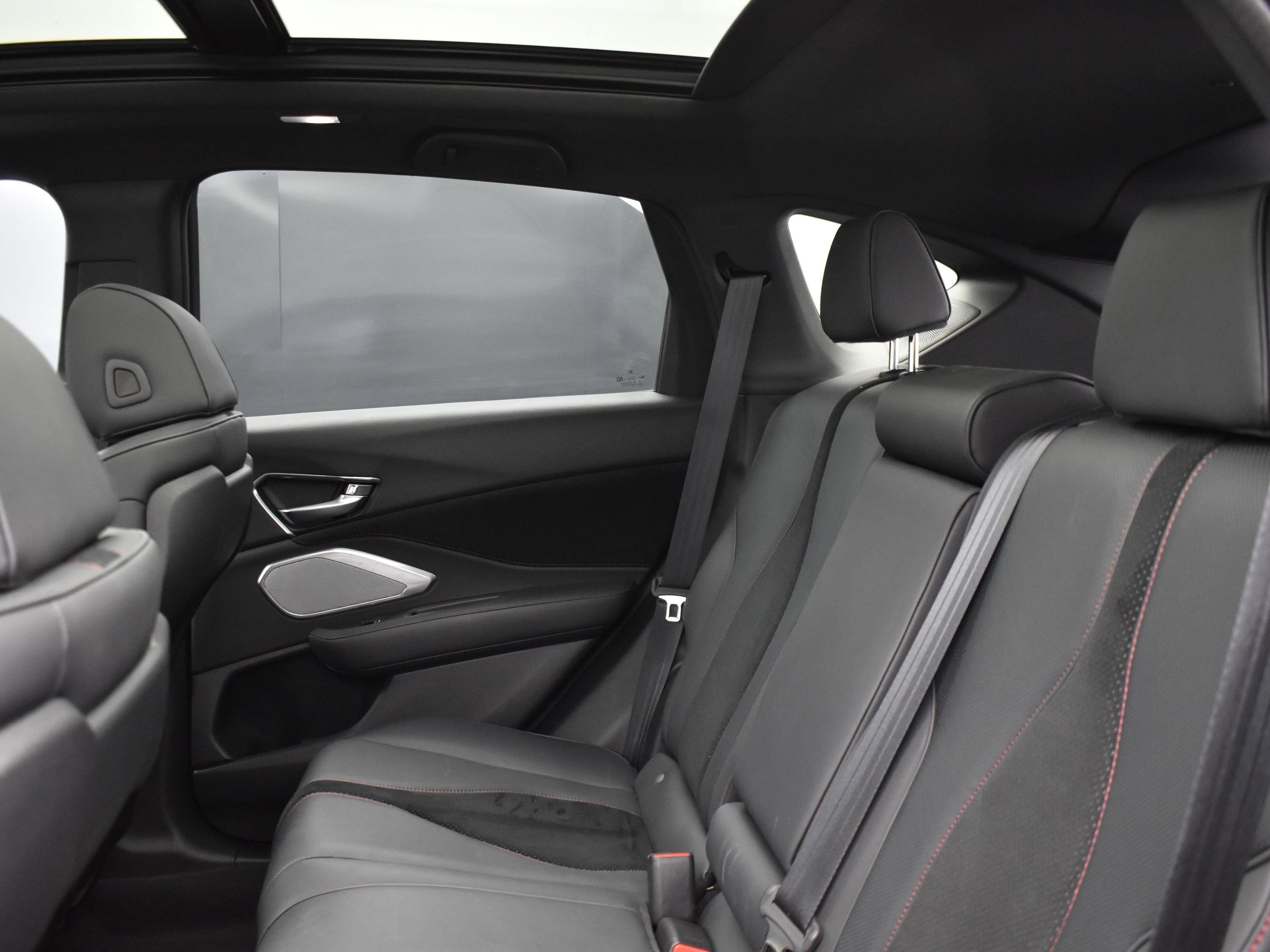 Used 2023 Acura RDX A-Spec image 8