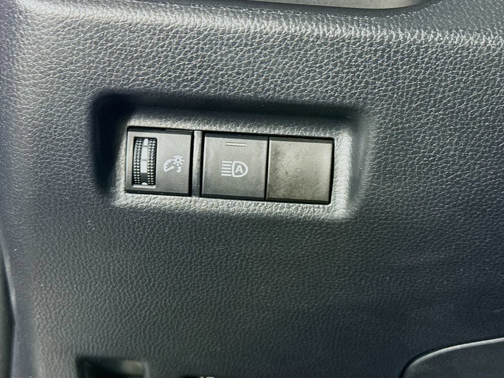 Certified 2023 Toyota RAV4 XLE AWD/4WD image 19