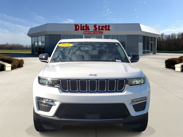 Used 2024 Jeep Grand Cherokee Limited AWD/4WD image 2