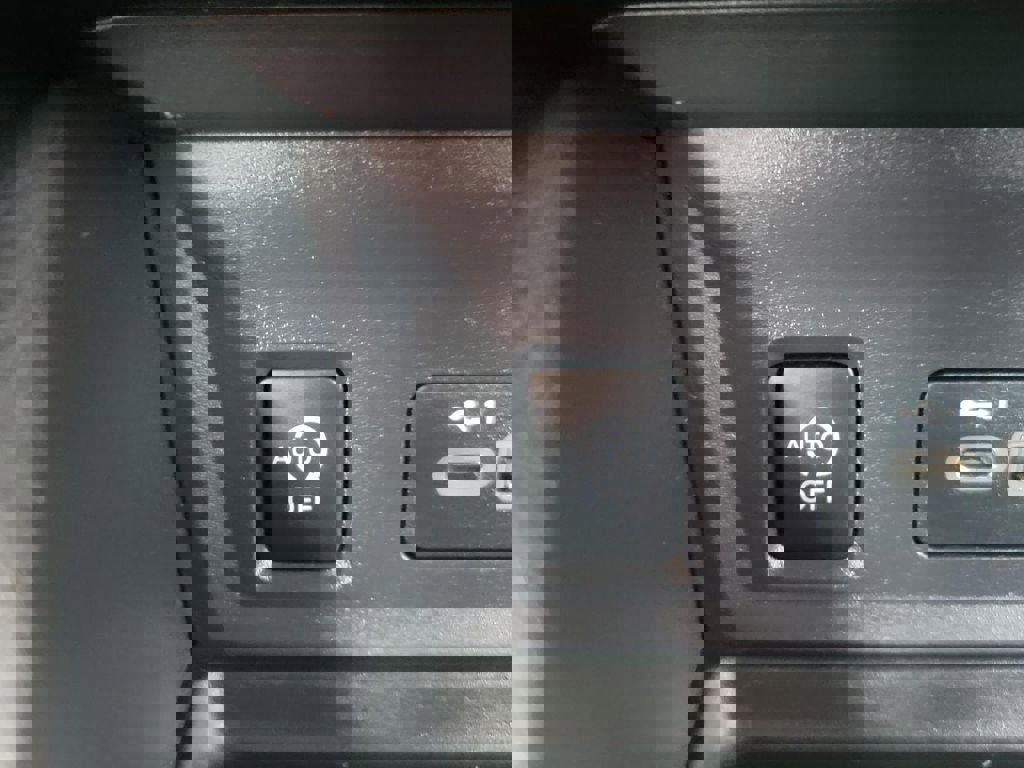 Certified 2024 Nissan Sentra SR w/ Trunk Package image 27