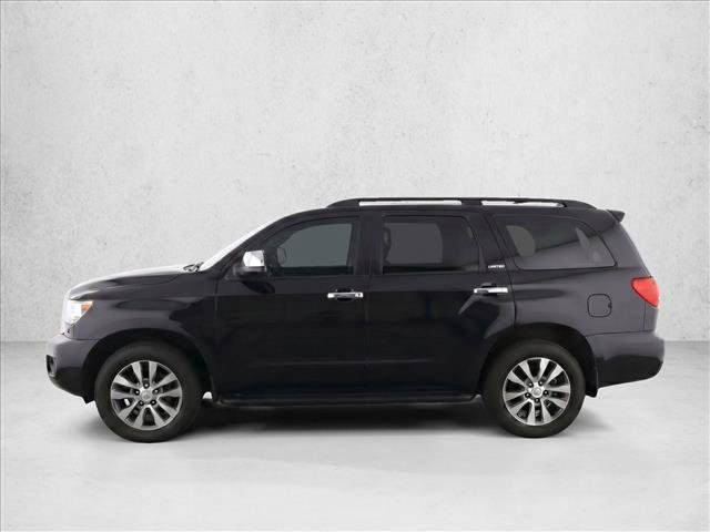 Used 2017 Toyota Sequoia Limited w/ Safety & Convenience Package AWD/4WD image 4
