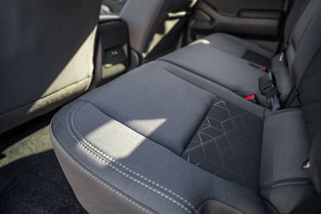 New 2026 Nissan Frontier SV image 32