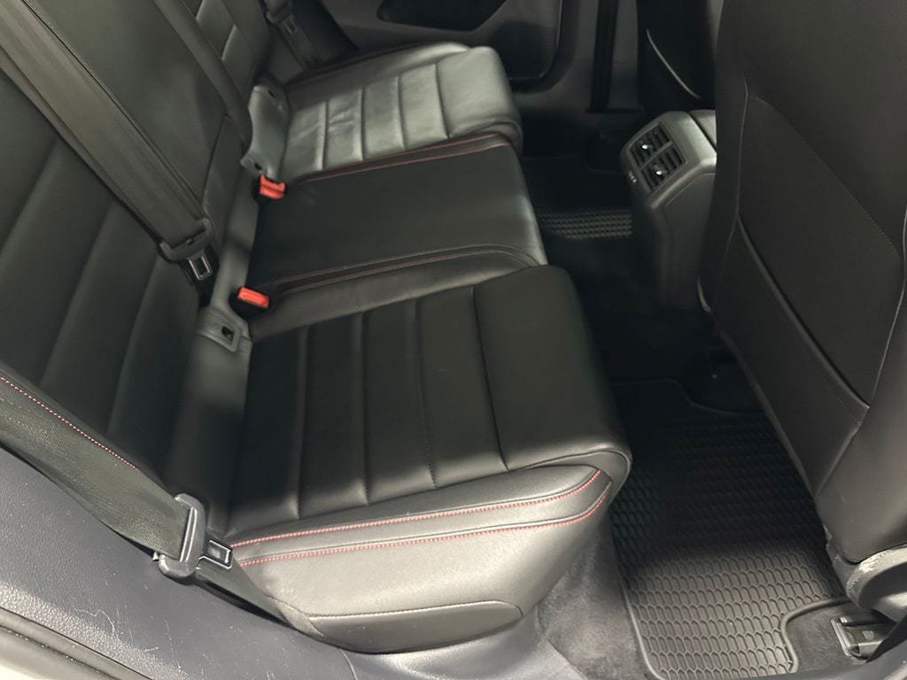Used 2020 Volkswagen GTI SE FWD image 50