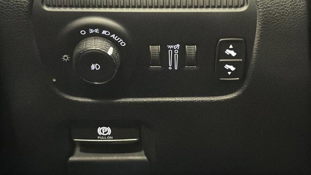 Used 2023 Jeep Wagoneer Series II AWD/4WD image 32