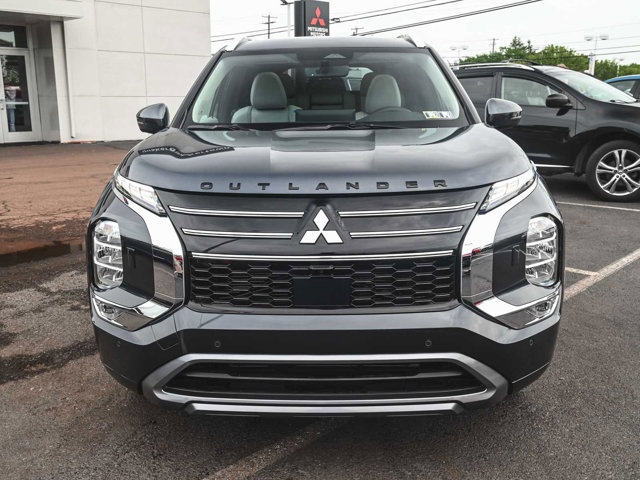 New 2025 Mitsubishi Outlander SEL image 2