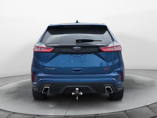 Used 2019 Ford Edge ST w/ Convenience Package AWD/4WD image 4
