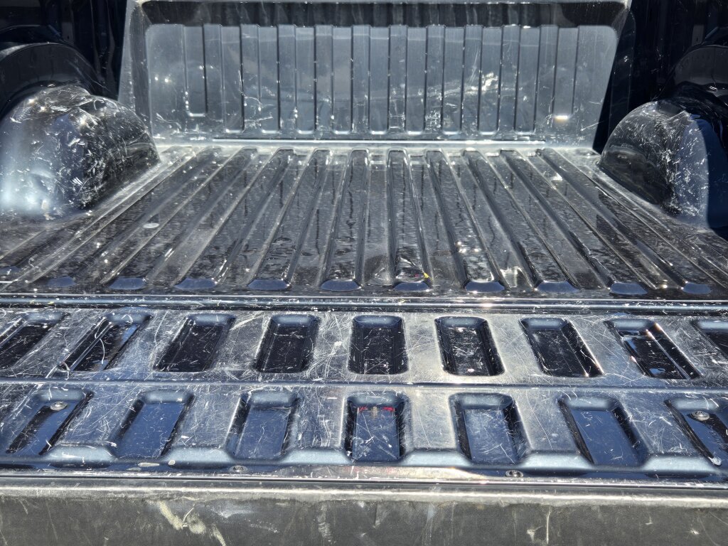 Used 2025 RAM 1500 Big Horn AWD/4WD image 12