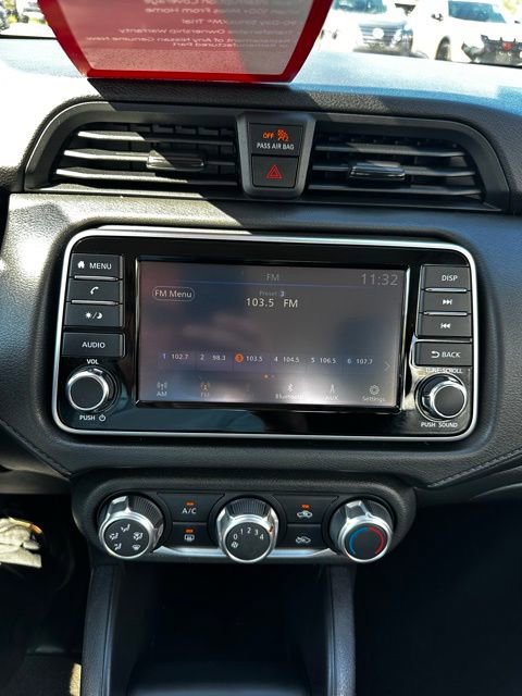 Used 2024 Nissan Versa S w/ Trunk Package image 23