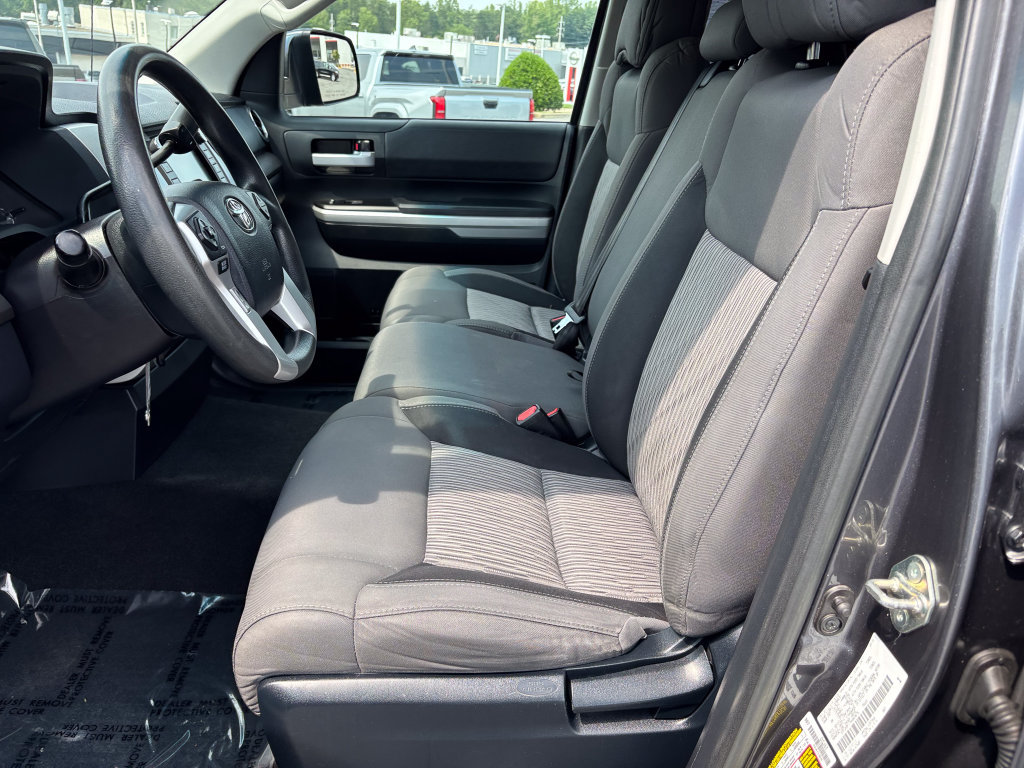 Used 2017 Toyota Tundra SR5 AWD/4WD image 18